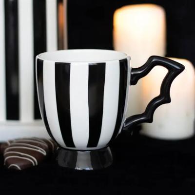 TASSE - AILES DE CHAUVES-SOURIS