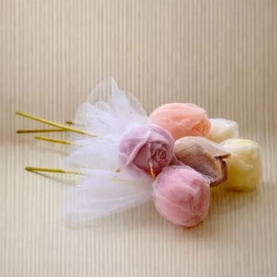 BOUTON DE FLEUR DE CIRE - POMME D'AMOUR