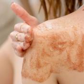 GOMMAGE CORPS - EXFOLIANT - BOHO GREEN